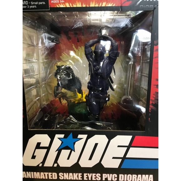 Snake Eyes (Animated) Gallery Diorama - DCD 40th Anniversary Exclusive - Picture 3 of 5